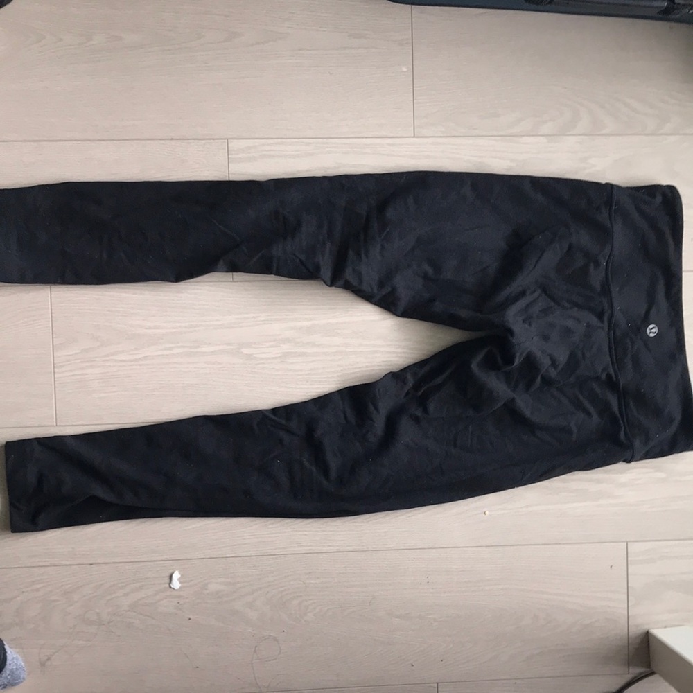 Lululemon leggings size 4 black.